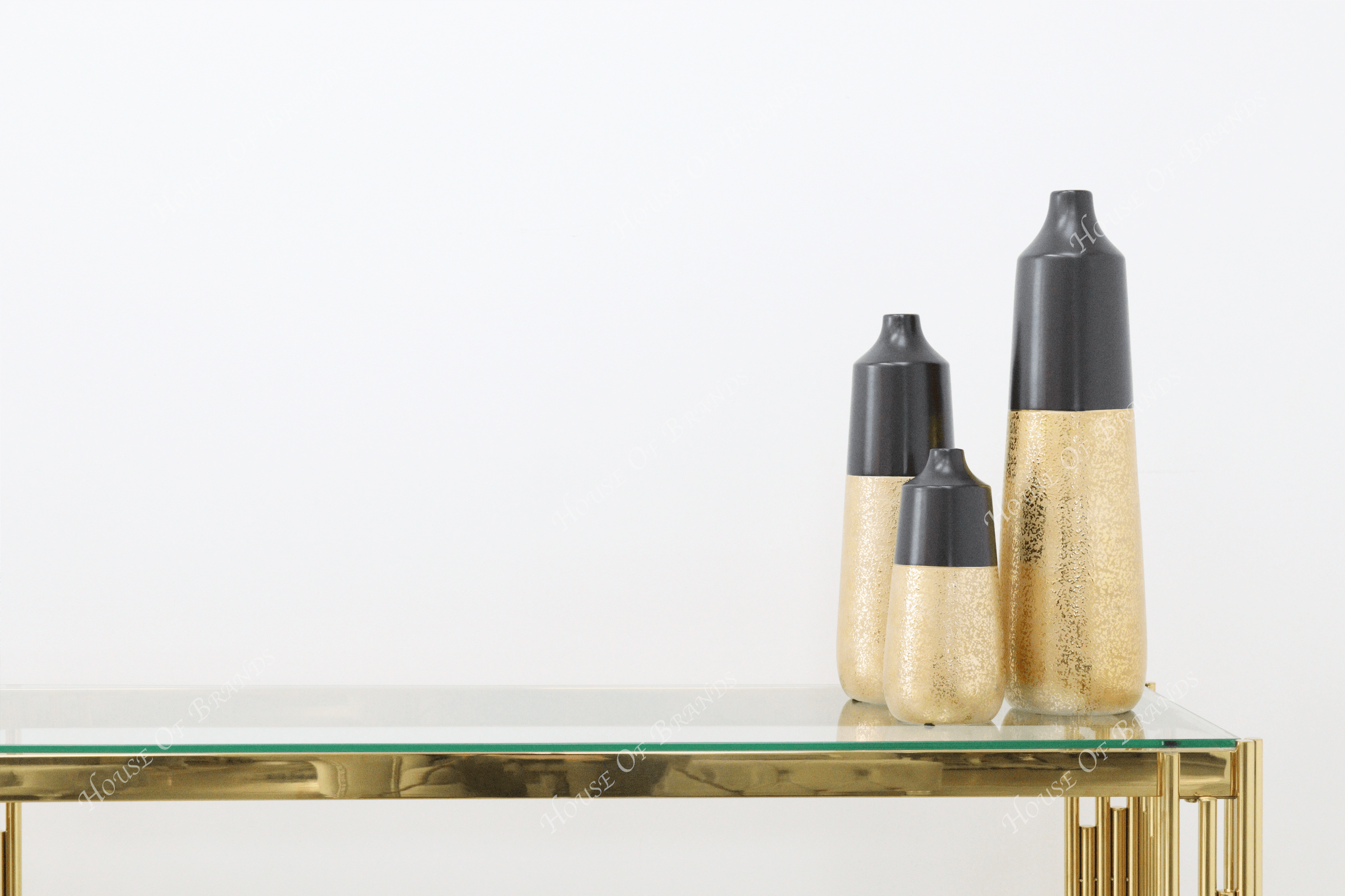 Black and Gold Vase - House Of Brands