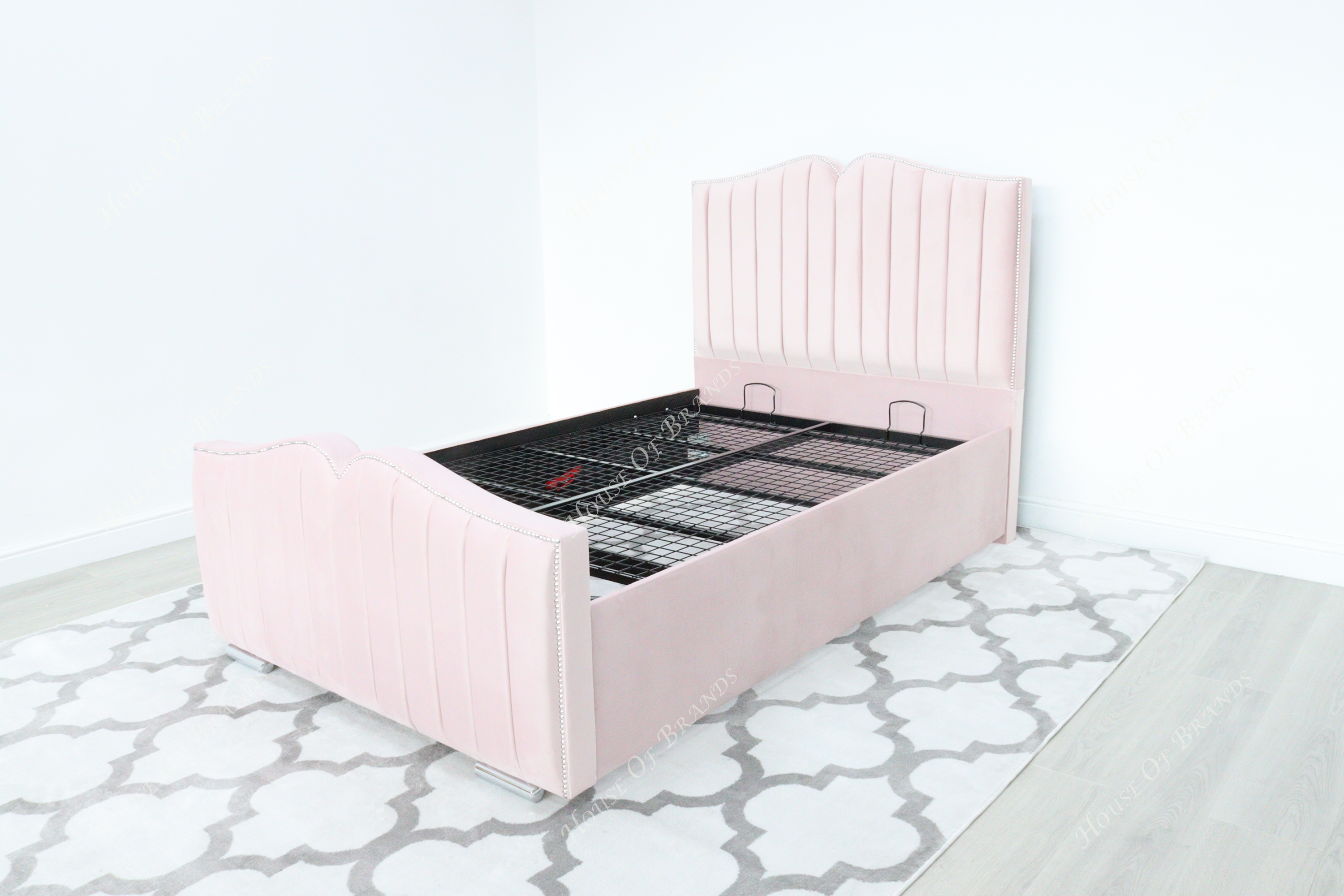 Arizona Panel Ottoman Storage Bed