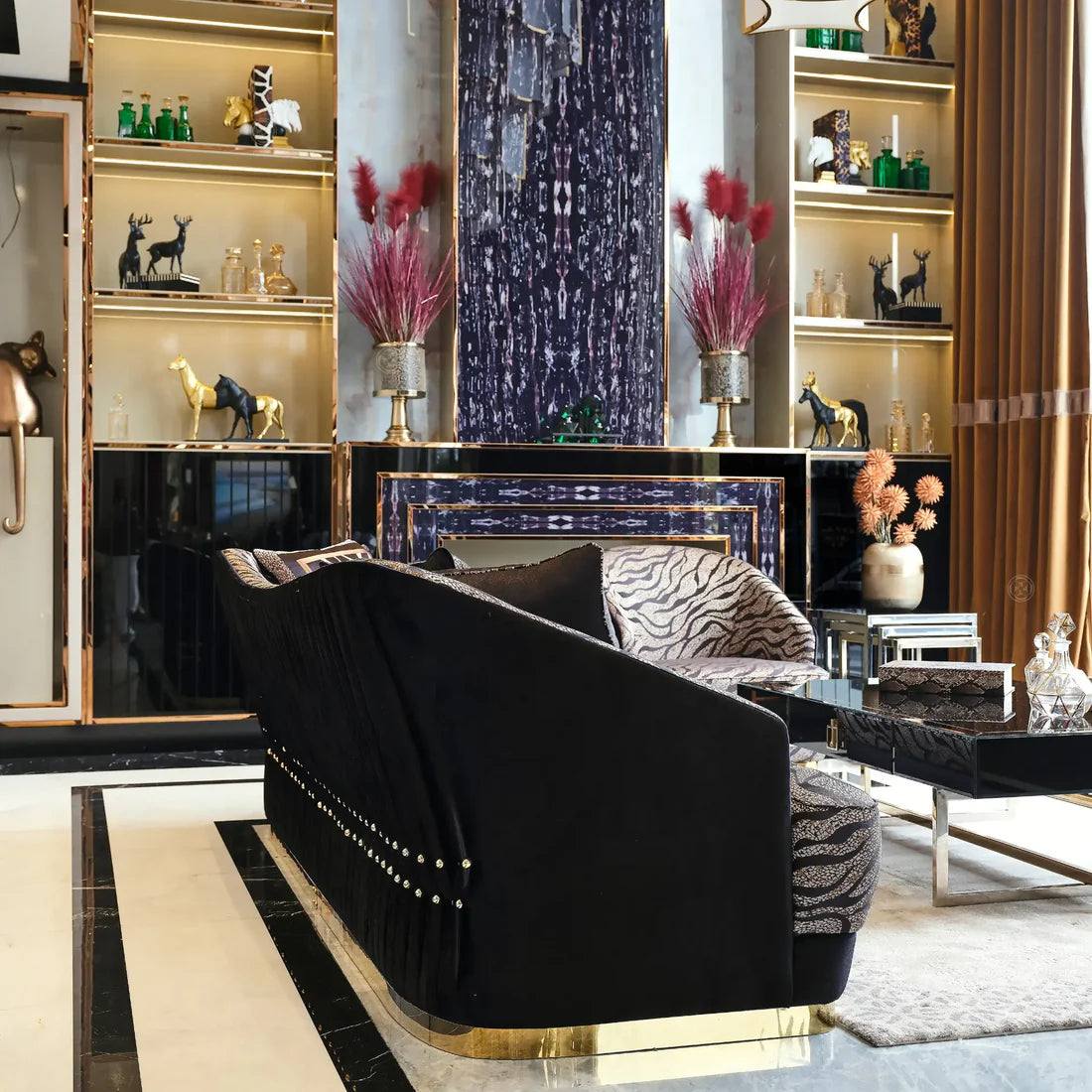 Belgrad Buckle 3 Seater Sofa