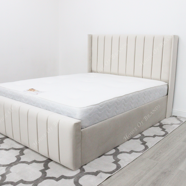 Iowa Winged bed
