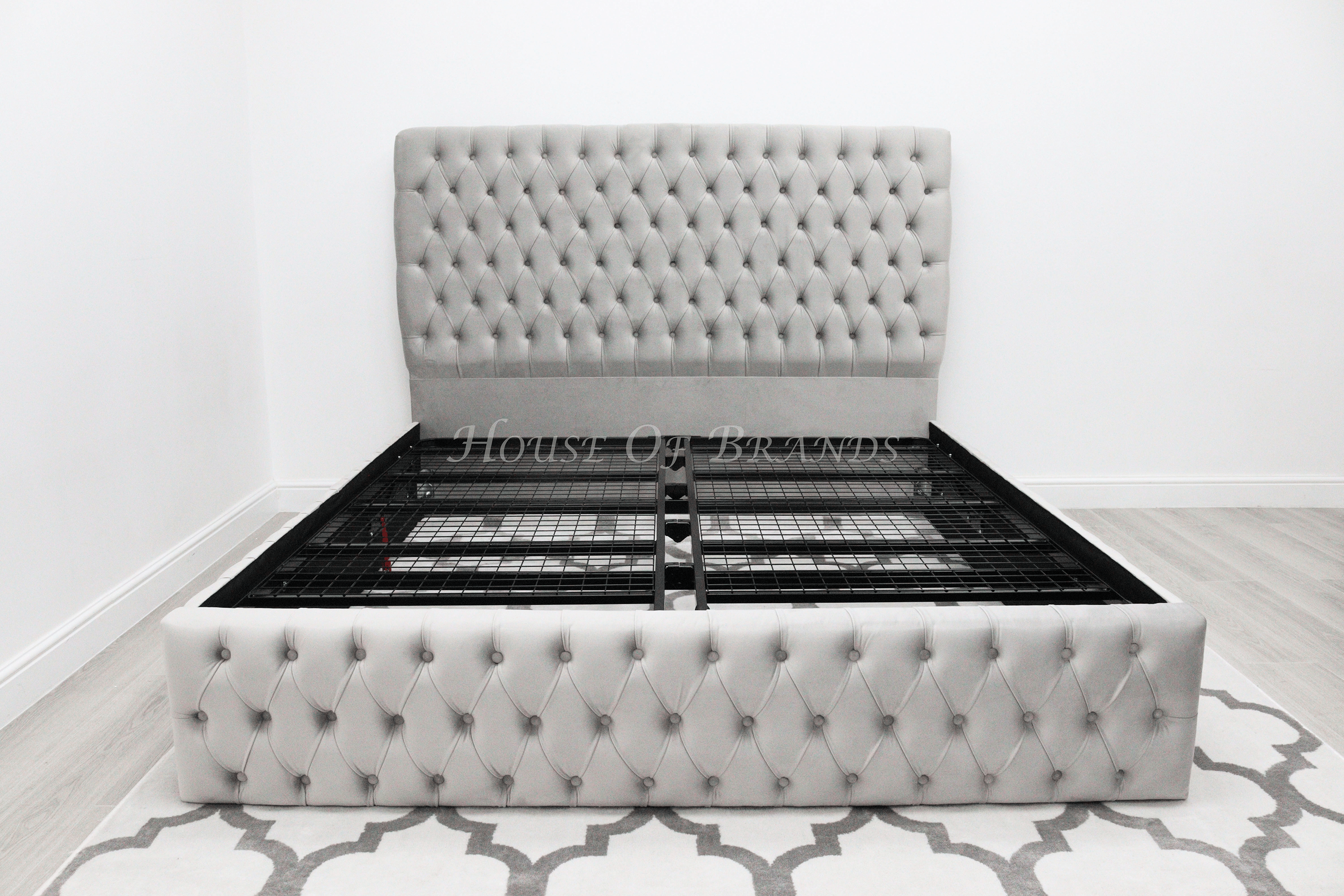 Michigan Bed - House Of Brands