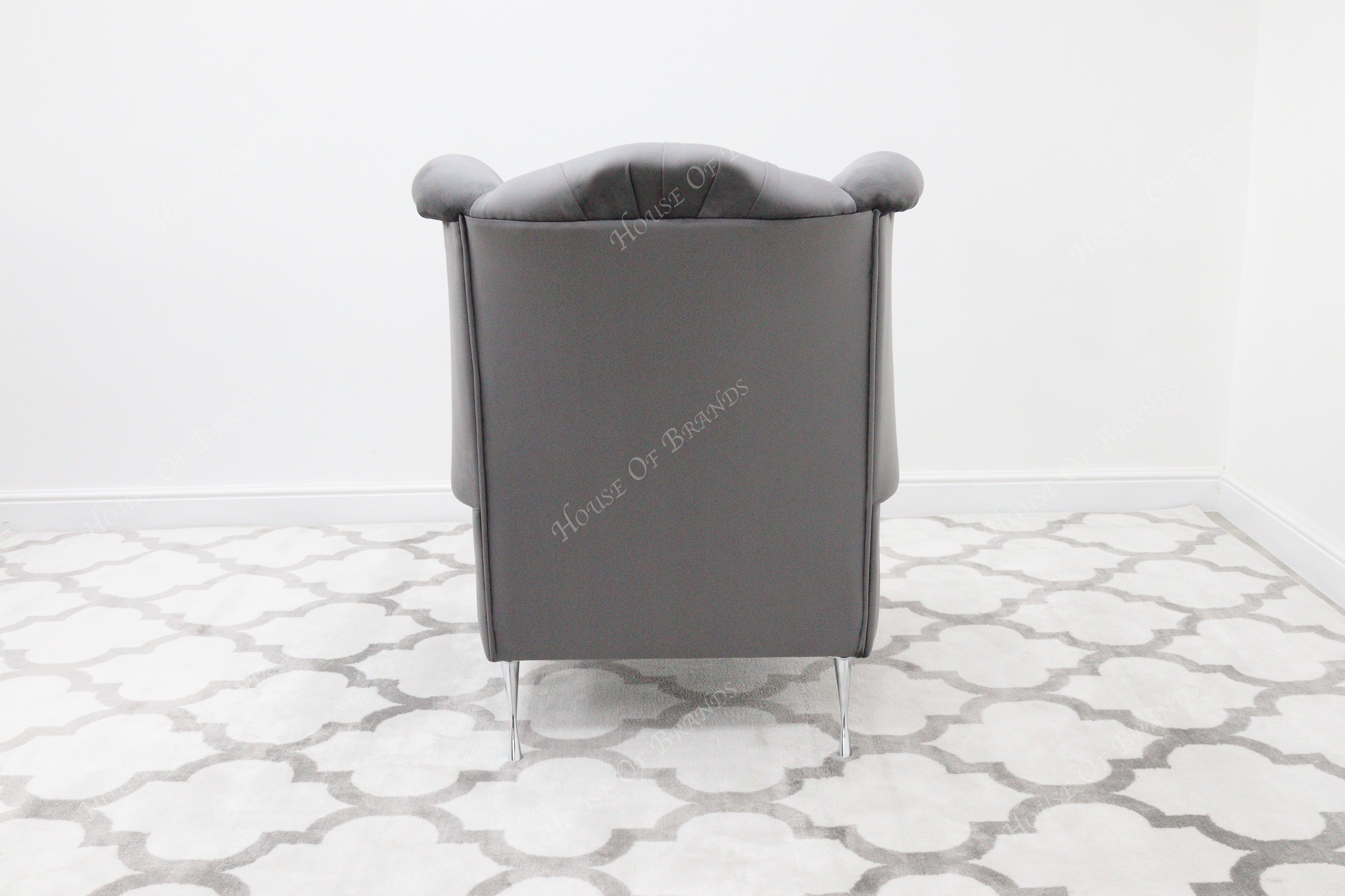 Queen Anne Upholstered Velvet Chair