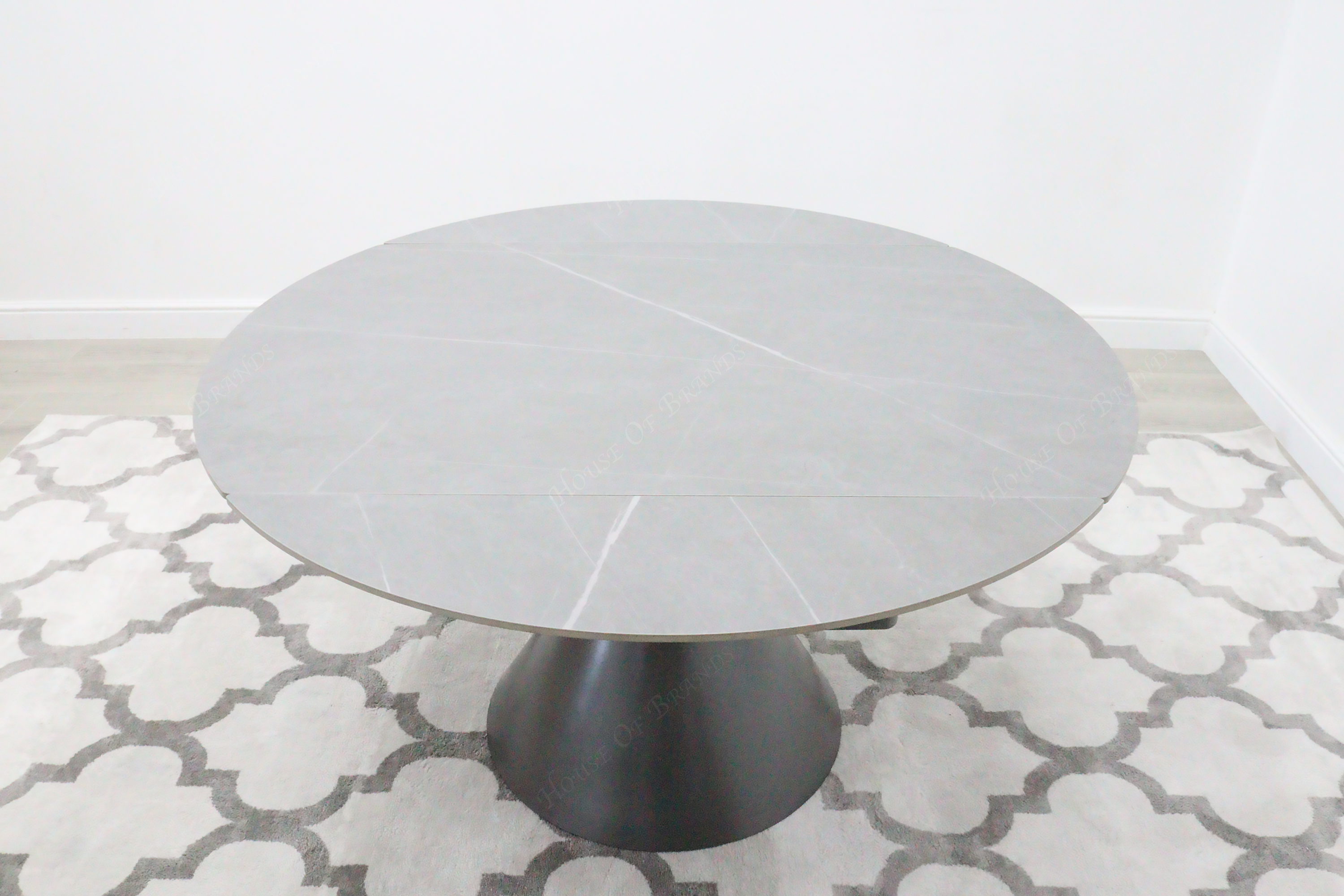 Alonso Round Extendable Dining Table