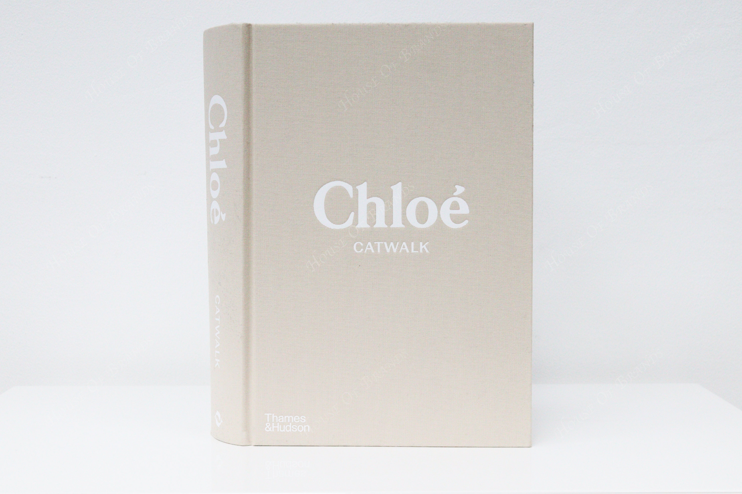 THAMES & HUDSON Chloe Catwalk fashion book