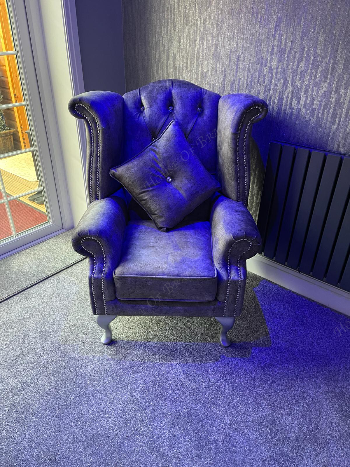 Queen Anne Marble Velvet Chair