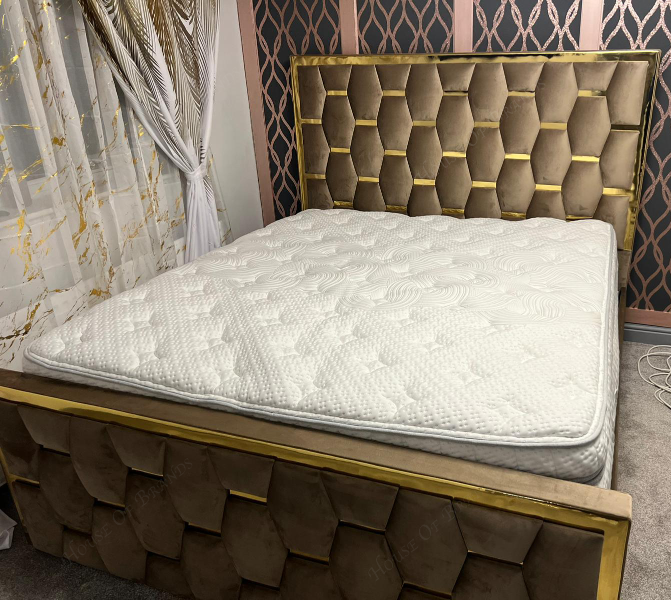 Honeycomb Ottoman Storage Bed