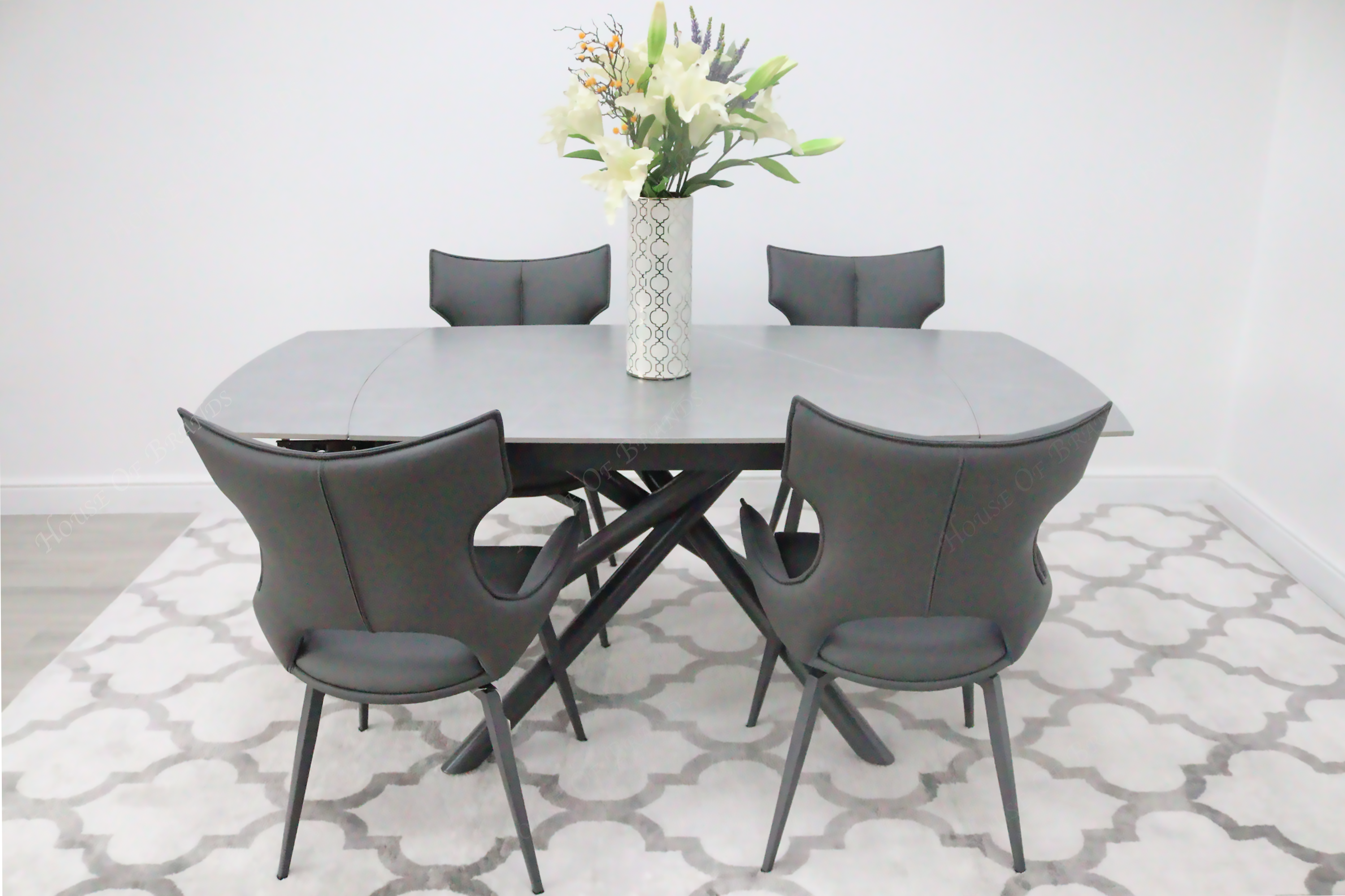 Giovanni 120-180cm Extendable Ceramic Dining Table with Grey Rafaello Dining Chair