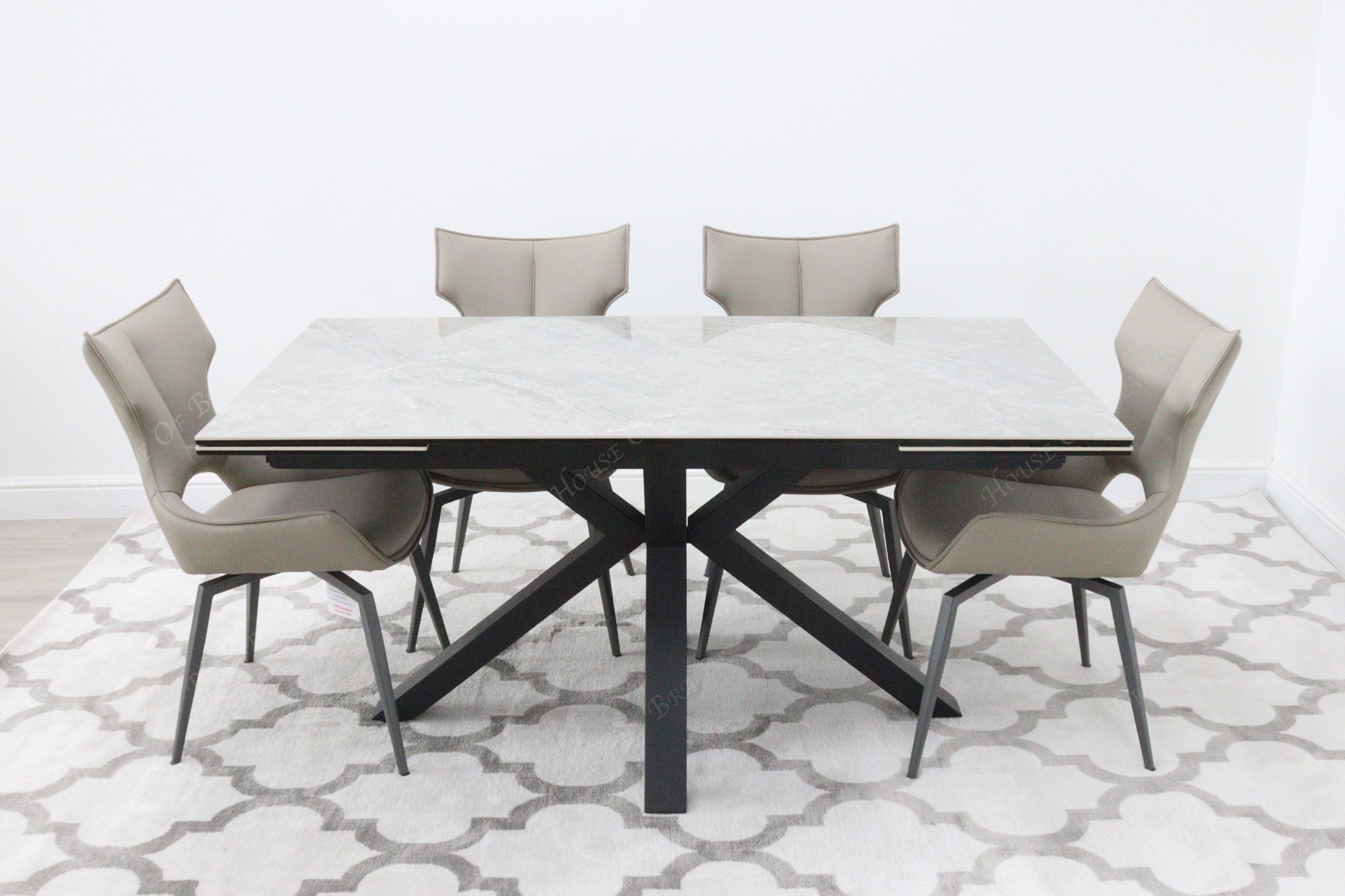 Phoenix Extendable Ceramic Dining Table with 4 Taupe Rafaello Swivel Dining Chairs