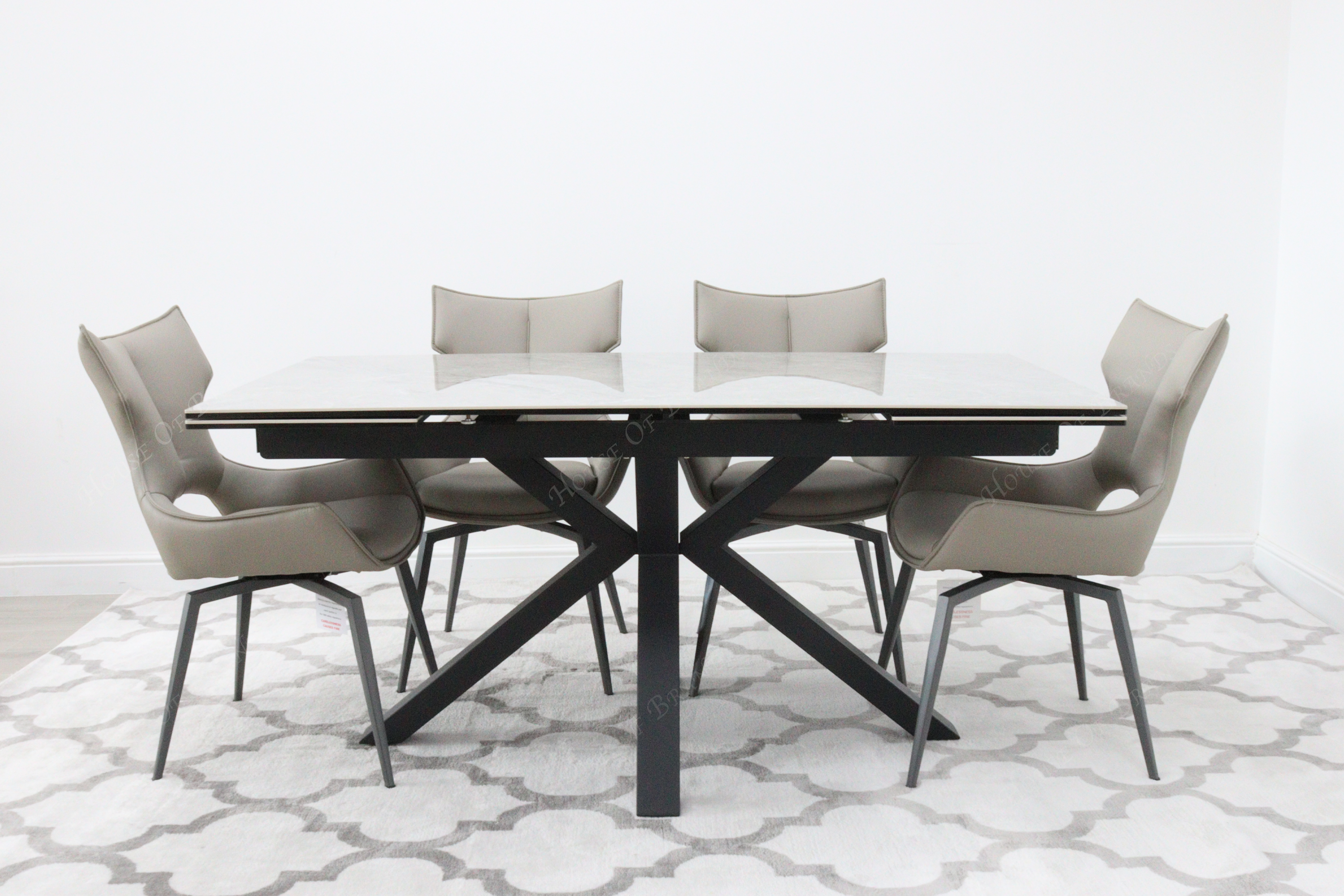 Phoenix Extendable Ceramic Dining Table with 4 Taupe Rafaello Swivel Dining Chairs