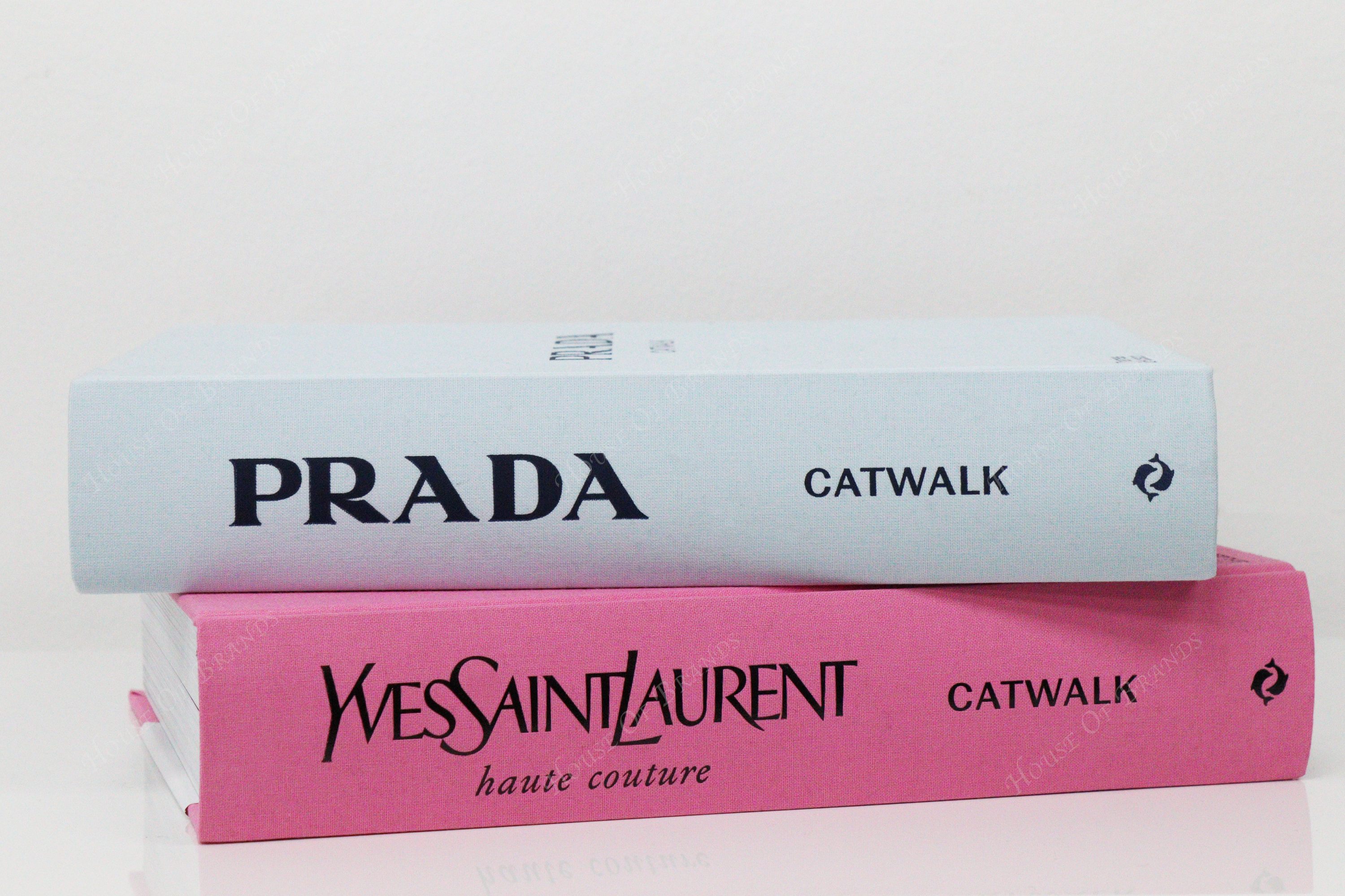 THAMES & HUDSON Yves Saint Laurent Catwalk fashion book