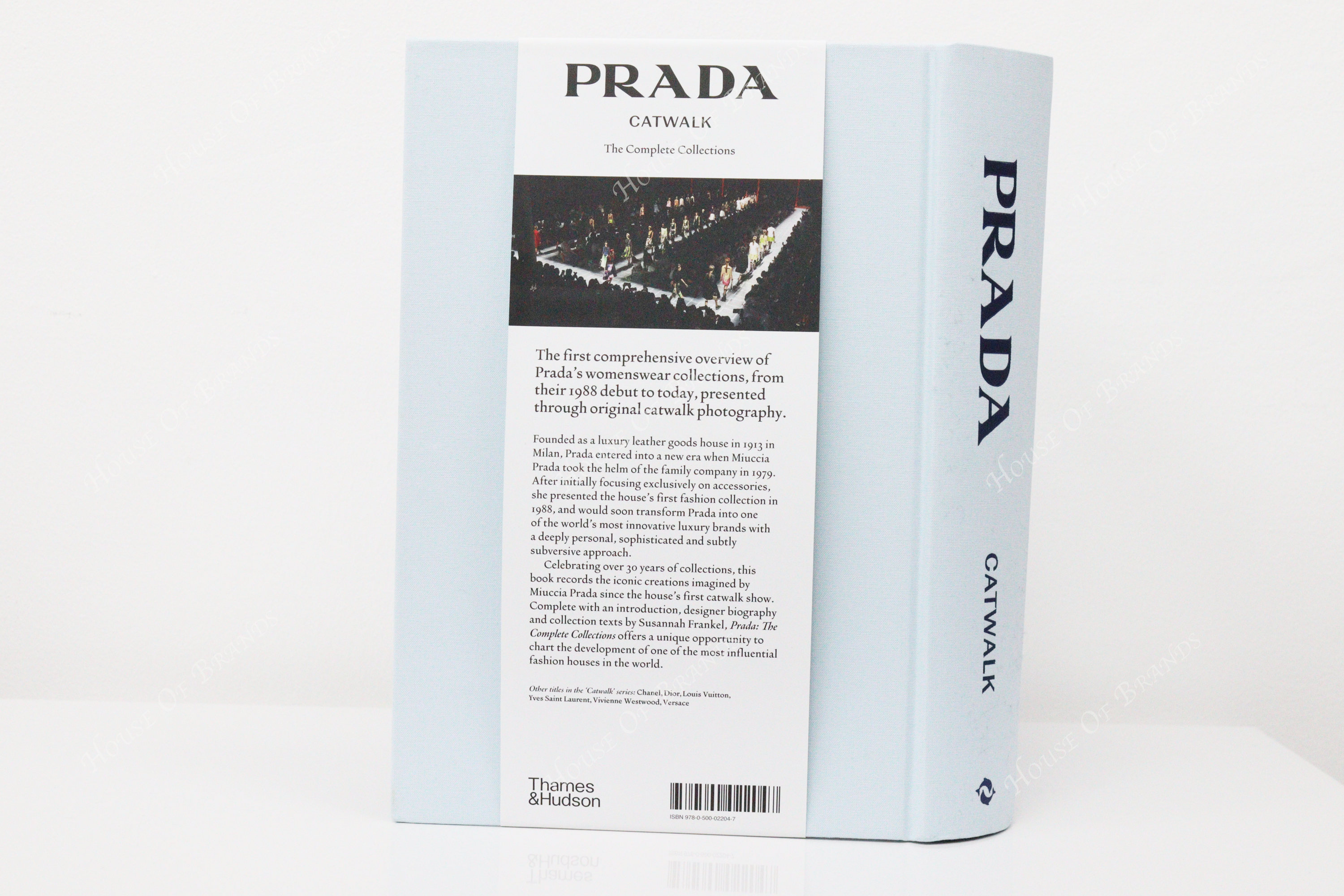 THAMES & HUDSON Prada Catwalk fashion book