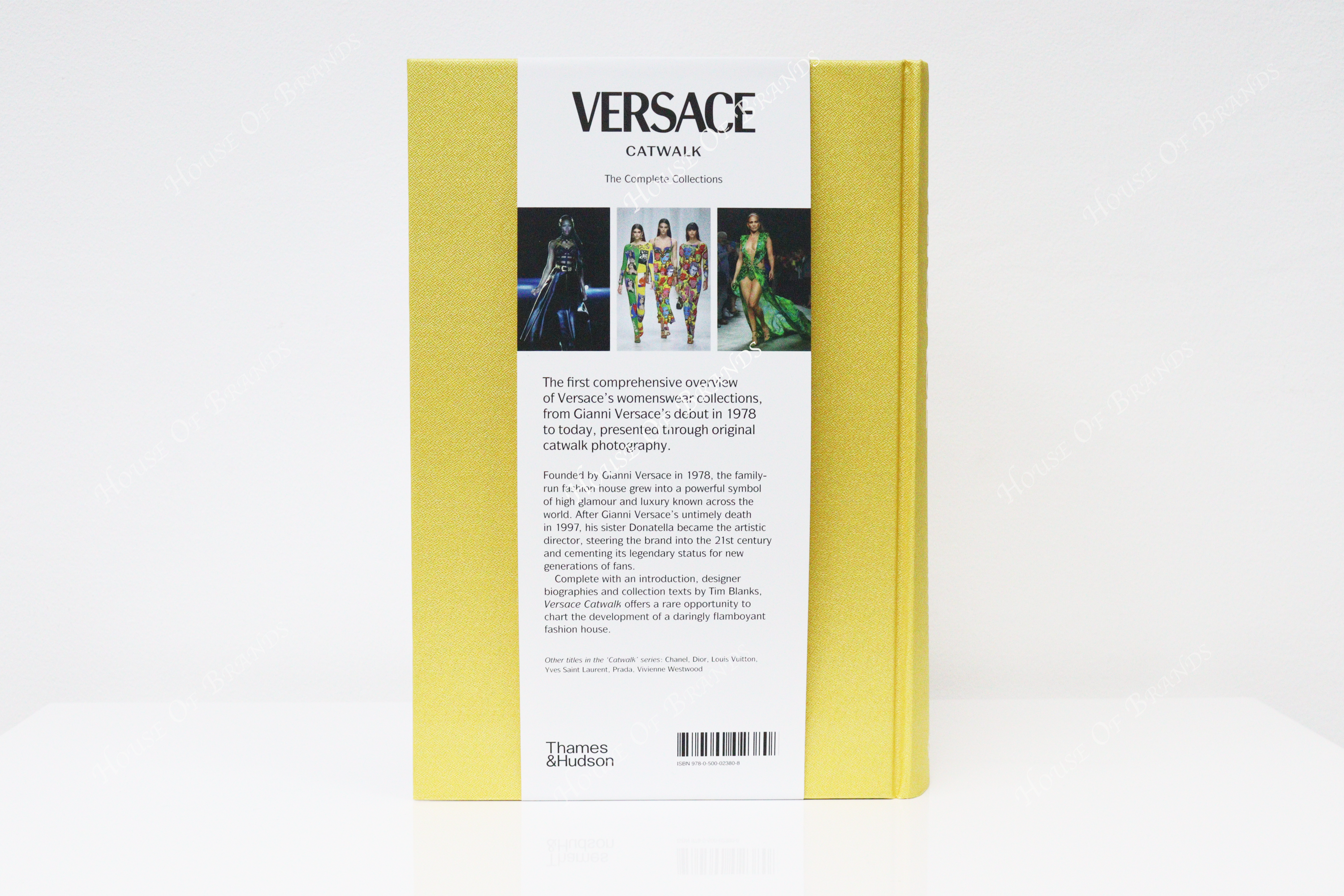 THAMES & HUDSON Versace Catwalk book