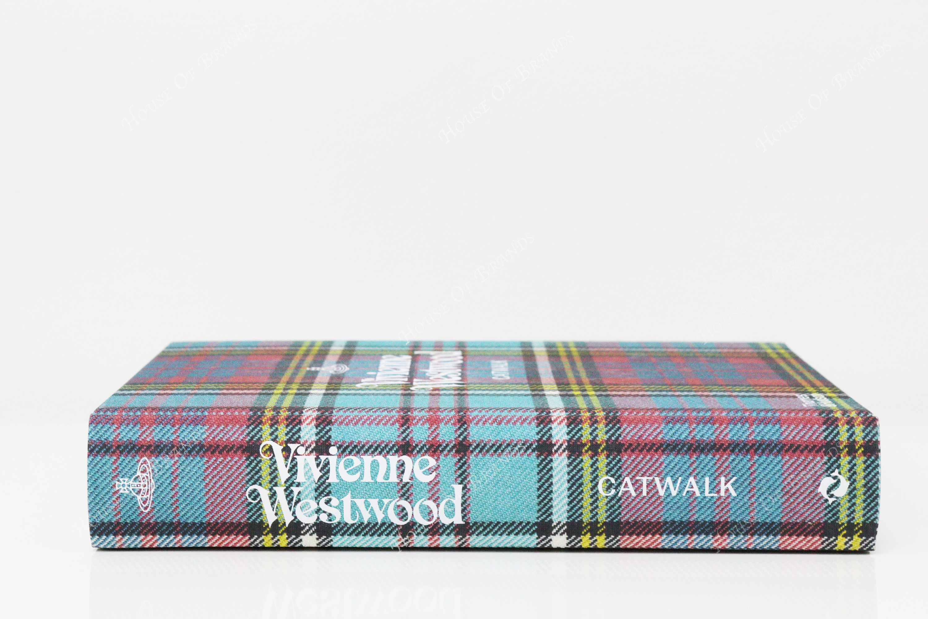THAMES & HUDSON Vivienne Westwood Catwalk fashion book