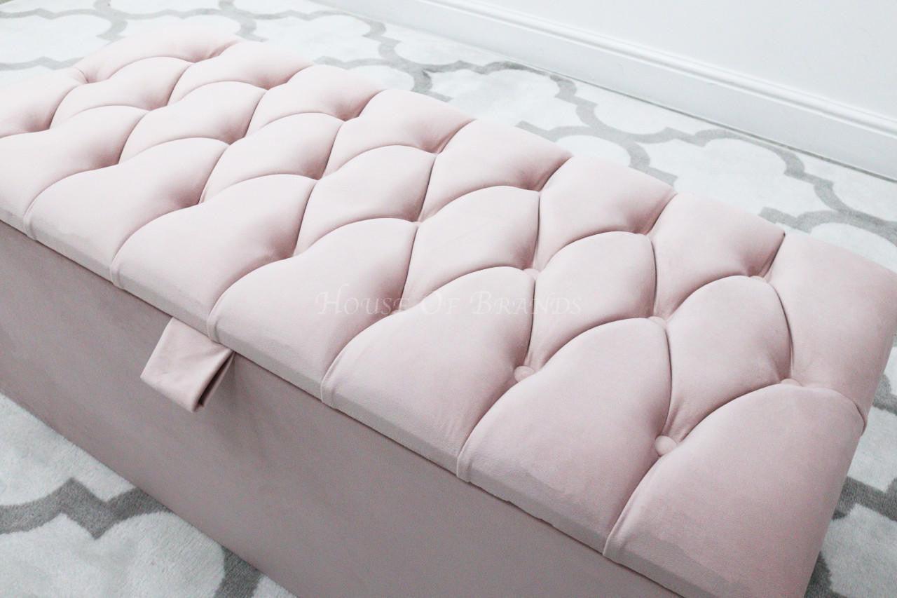 House Of Brands Tufted Ottoman Box