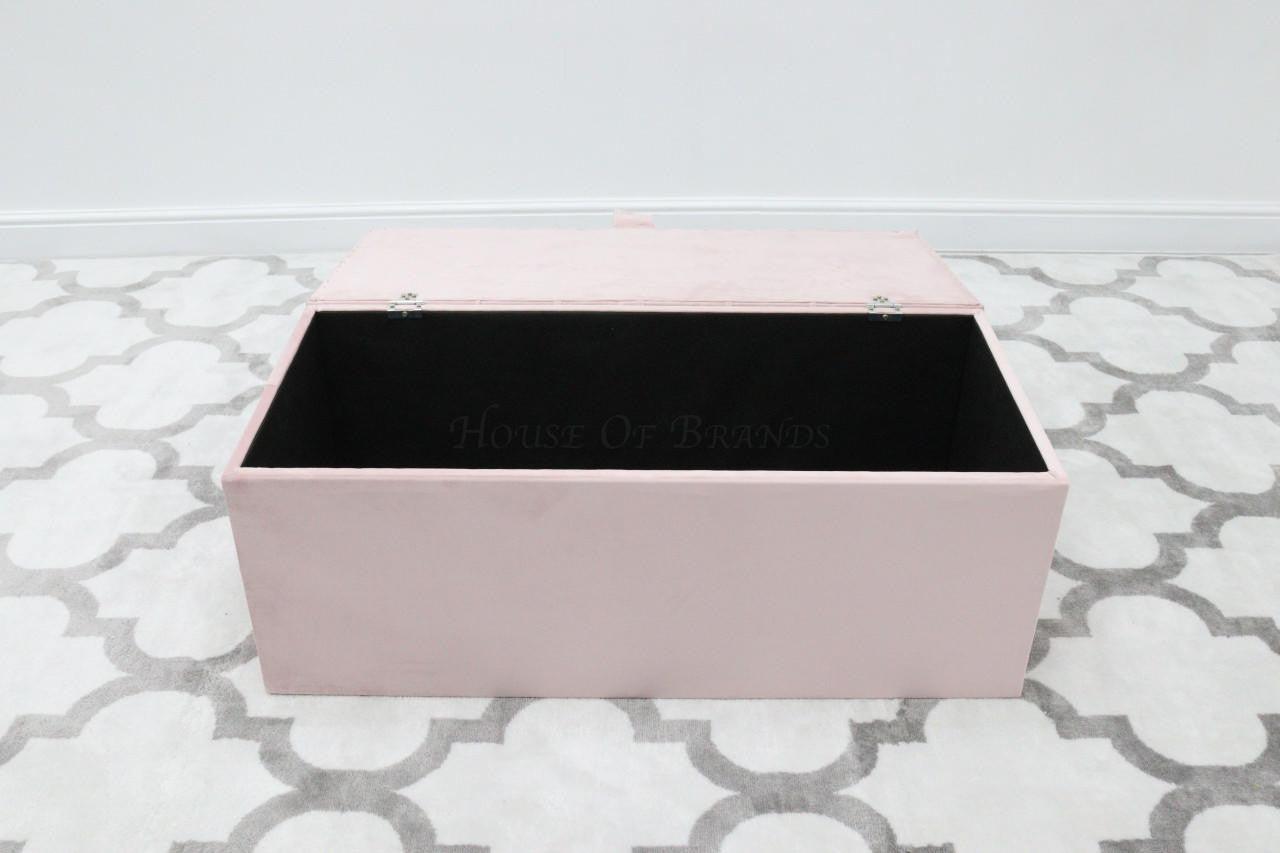 House Of Brands Tufted Ottoman Box