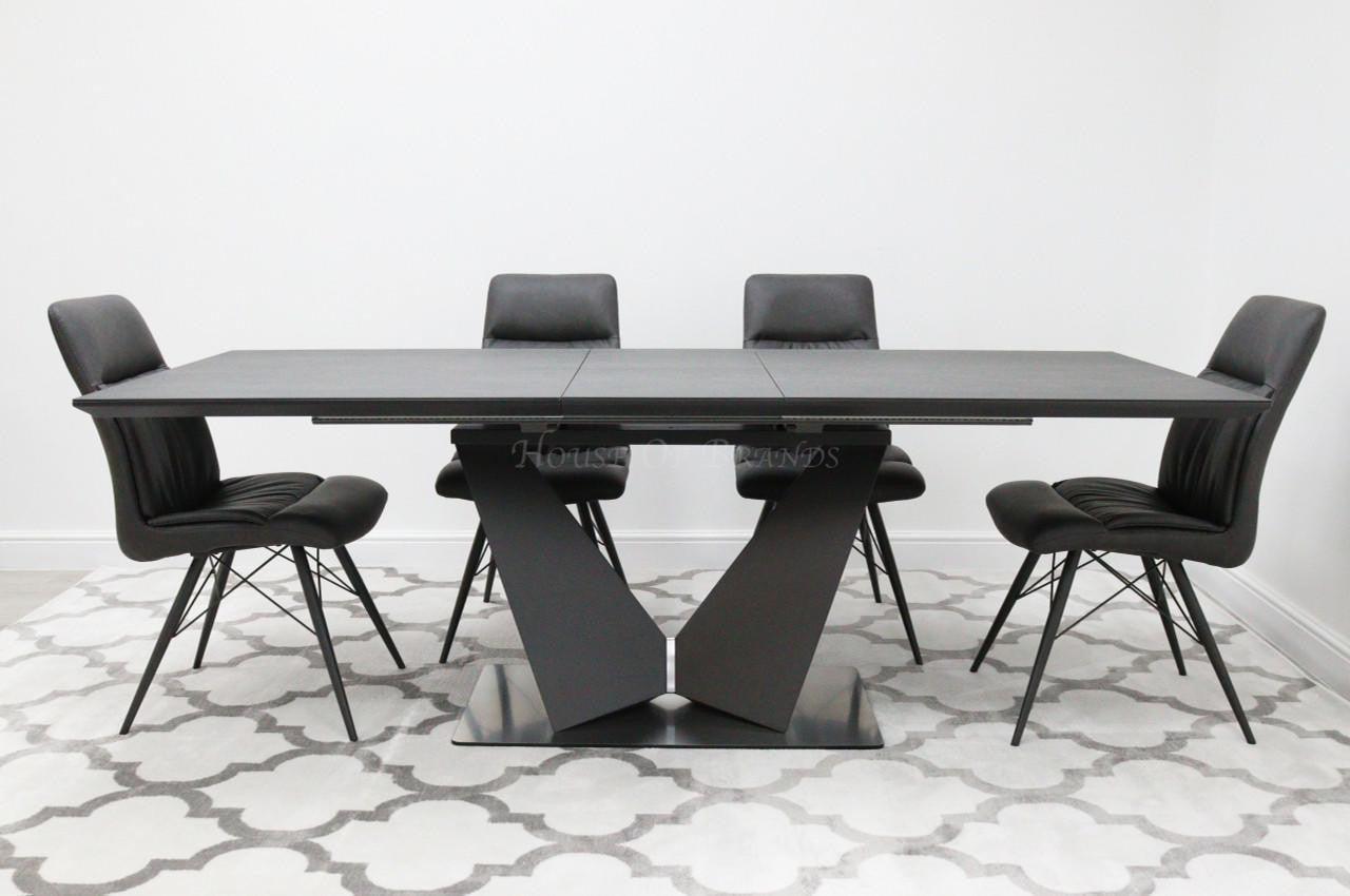 House Of Brands Windsor Extendable Table & Alanya Chairs
