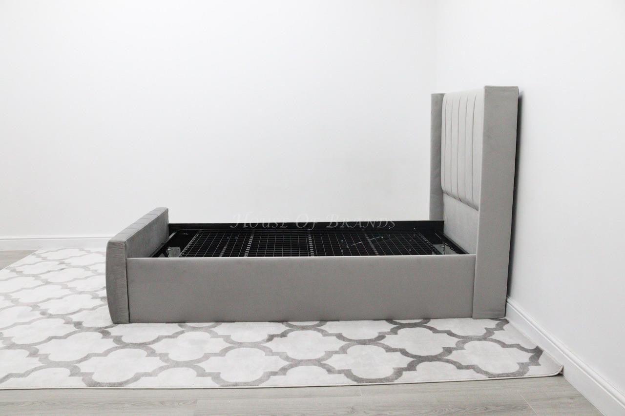 House Of Brands Iowa Winged