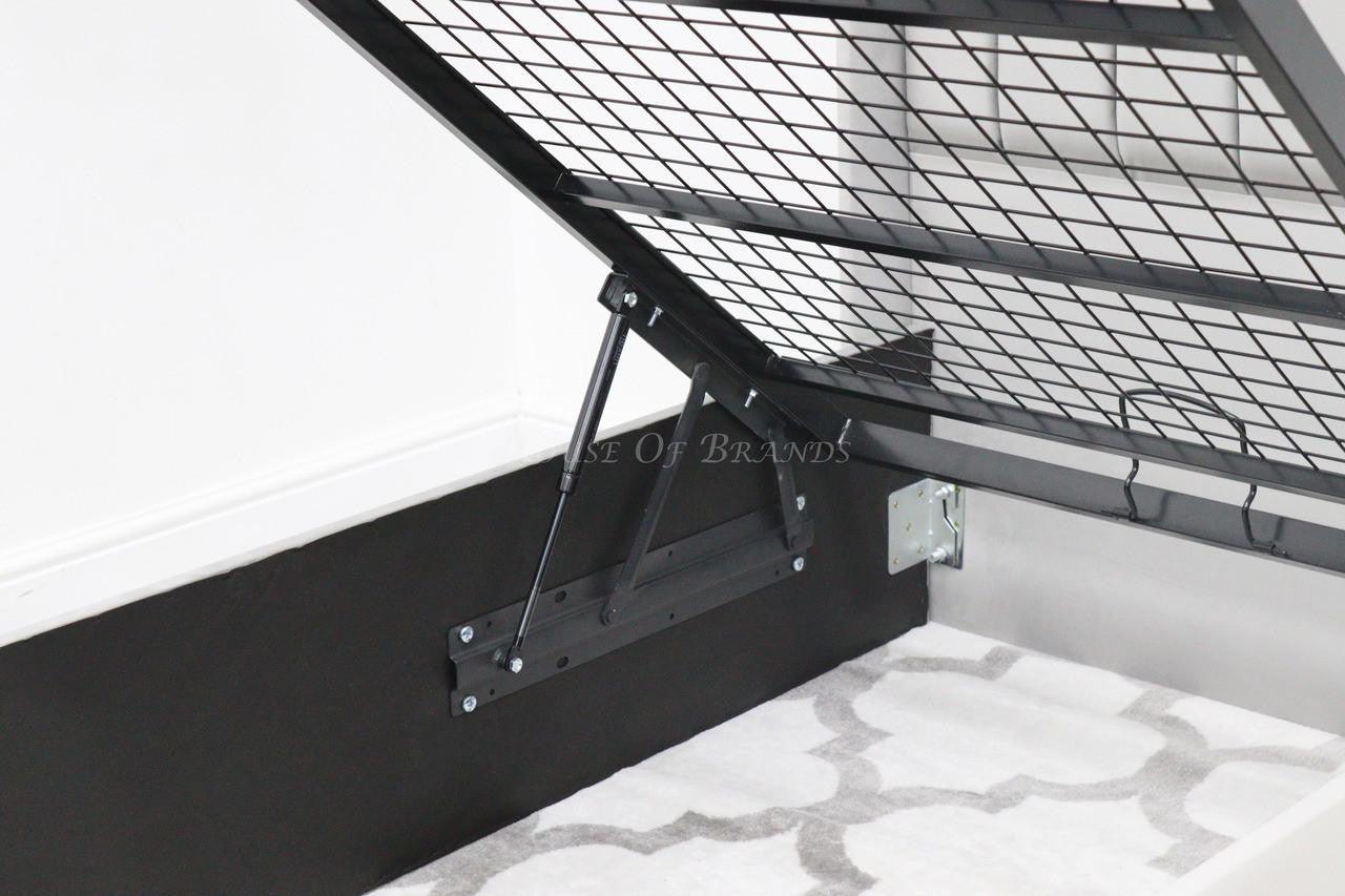 House Of Brands Iowa Winged