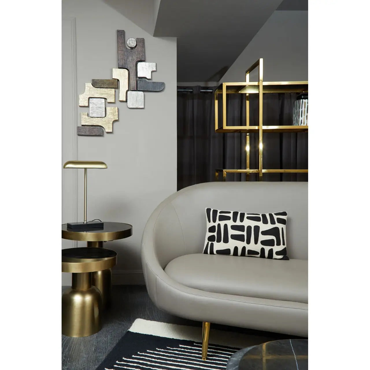 Horizon Maze Design Bookshelf