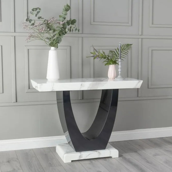 Mondo Console Tables