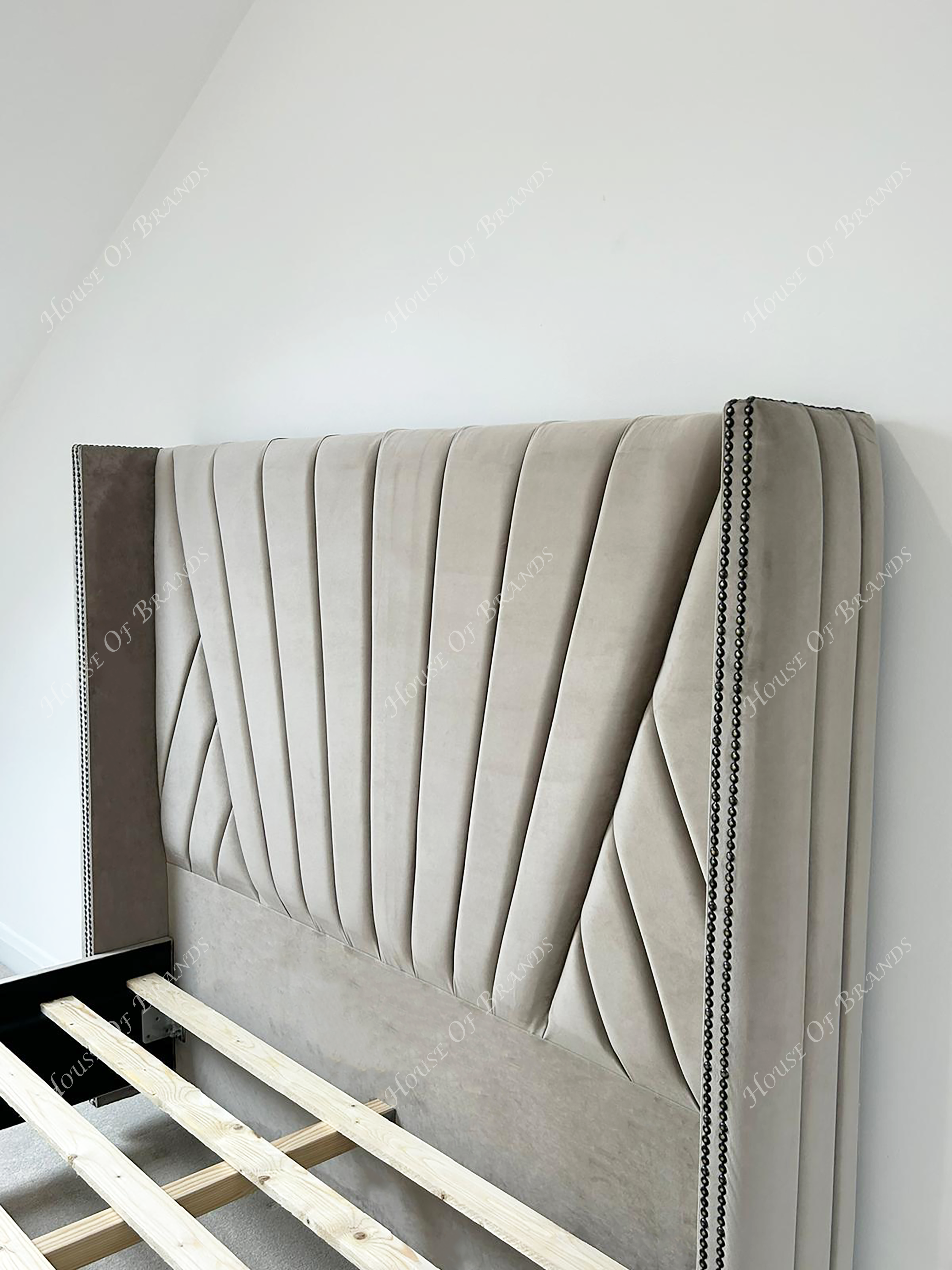 Los Angeles Bed