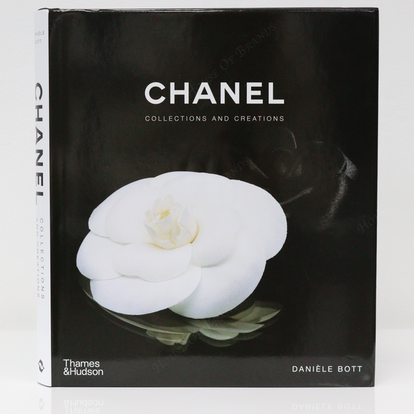 THAMES & HUDSON Chanel Collections Book