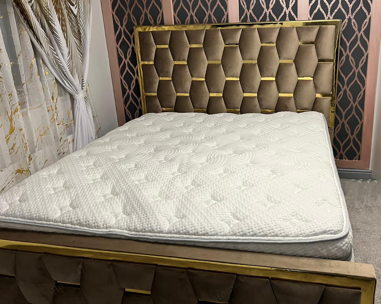 Honeycomb Ottoman Storage Bed