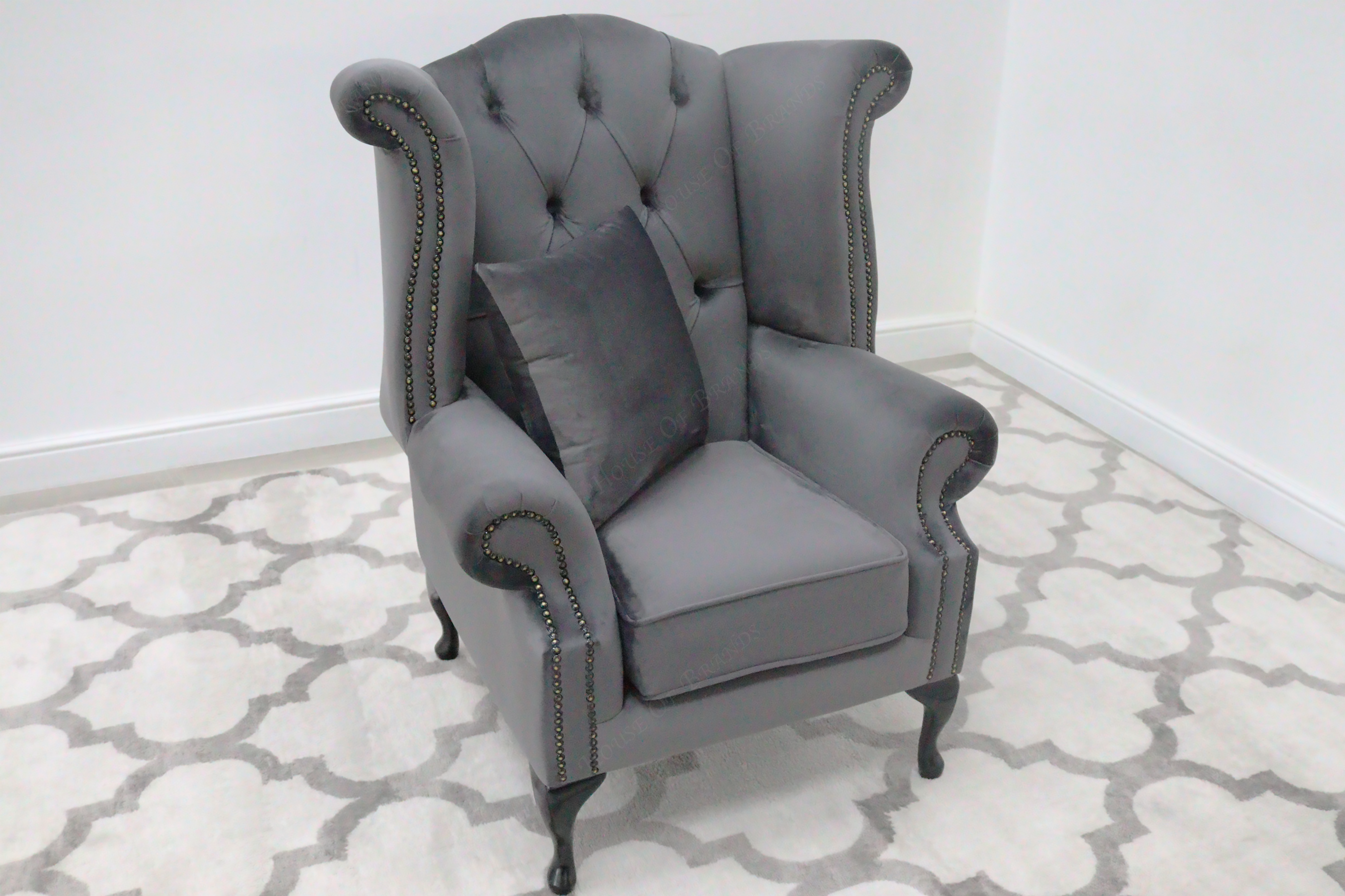 Queen Anne Velvet Chair